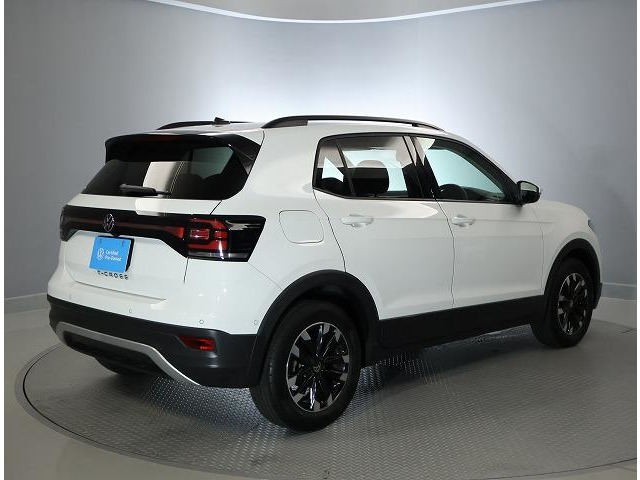 Volkswagen T-Cross 7