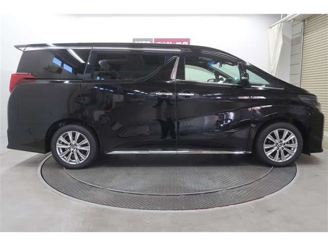 Toyota Alphard 10