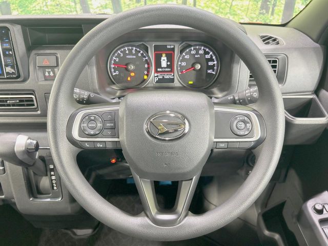 Daihatsu Atrai 11