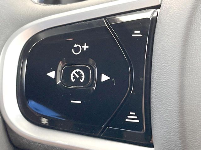 Volvo XC60 6