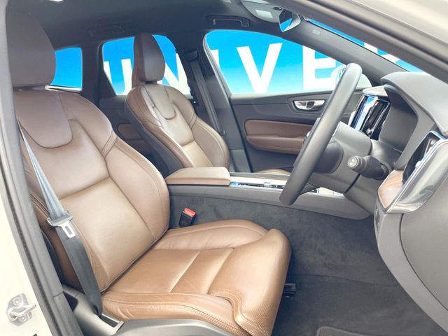 Volvo XC60 10