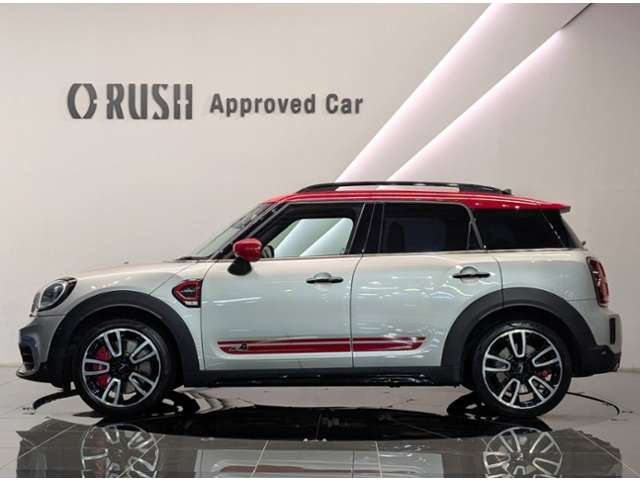 MINI Crossover 7