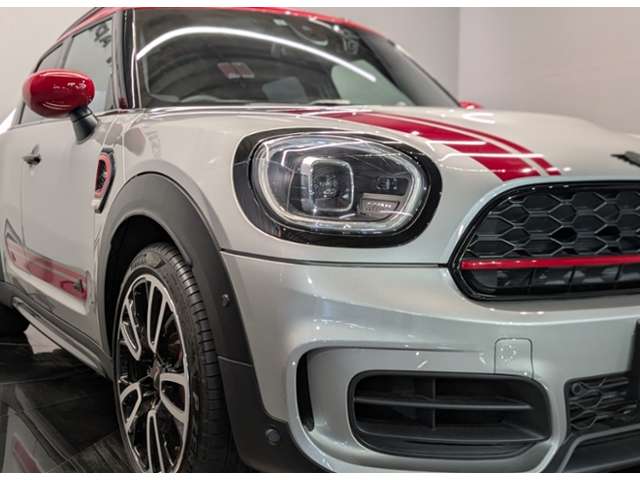 MINI Crossover 10