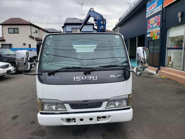 Isuzu Elf 12