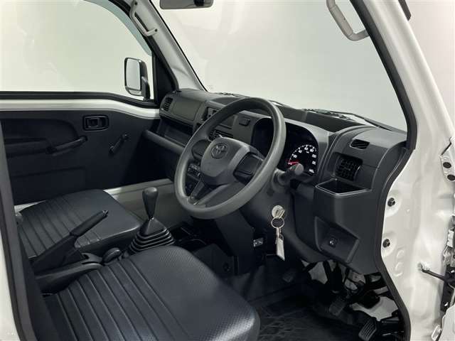 Toyota Pixis Truck 11