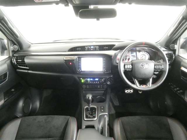 Toyota Hilux 12