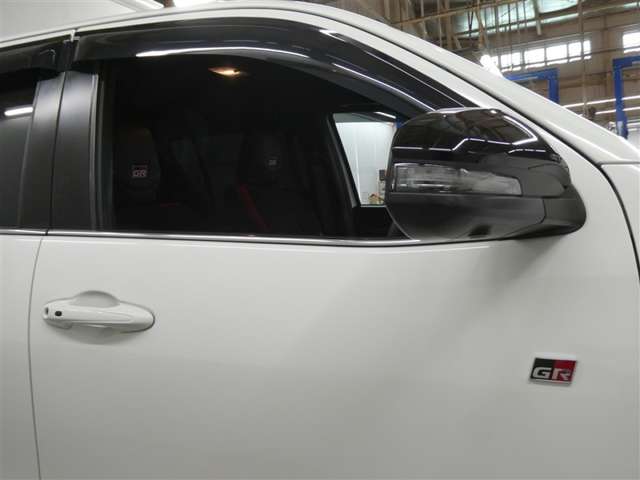 Toyota Hilux 8