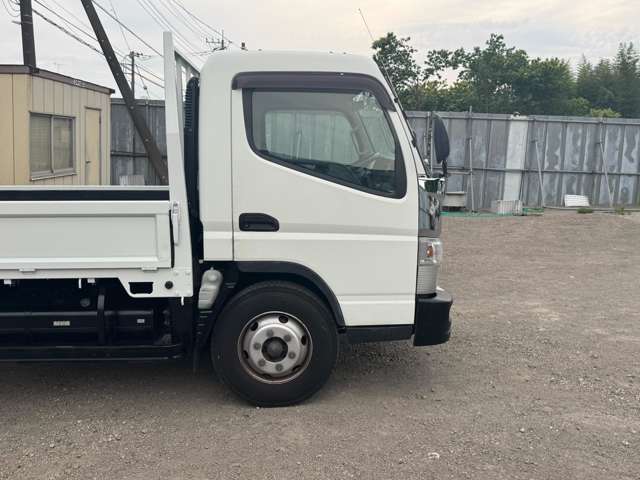 Mitsubishi Fuso Canter 11