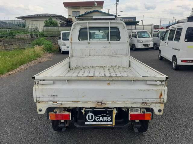 Mazda Scrum Truck 8