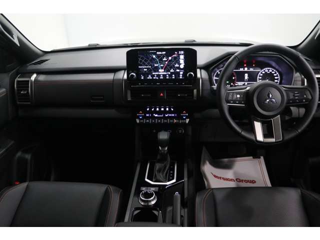 Mitsubishi Triton 9