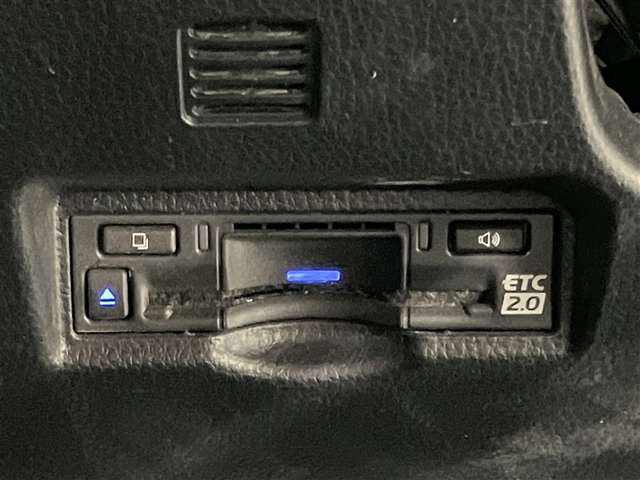 Toyota Noah 11