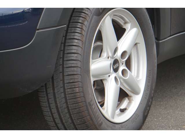 MINI Crossover 11