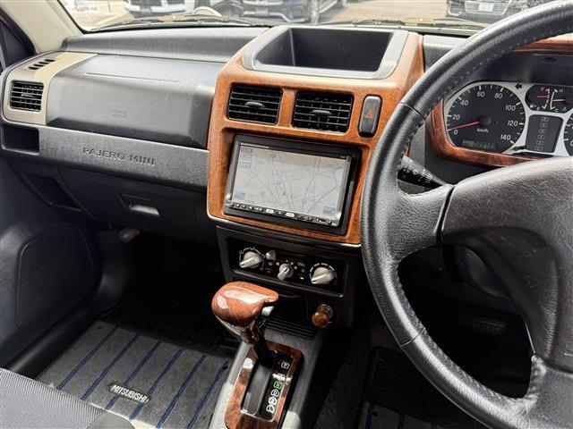 Mitsubishi Pajero Mini 9