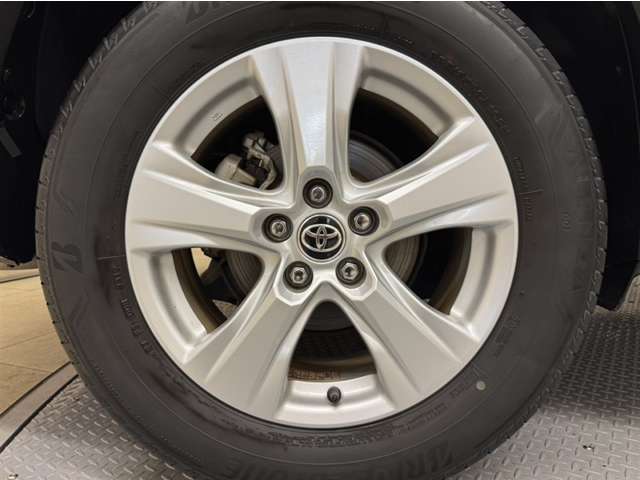 Toyota RAV4 12