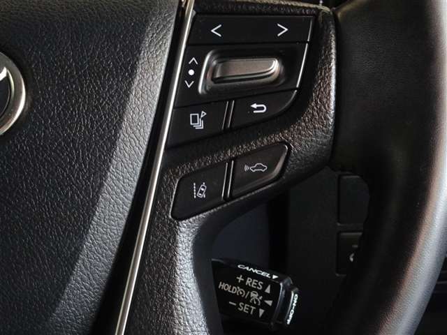Toyota Alphard 12