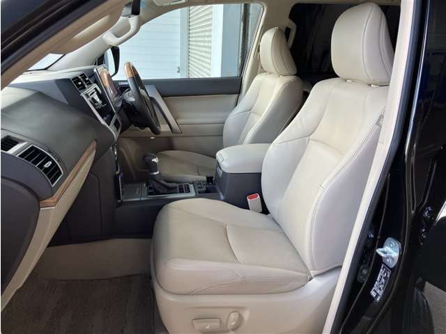 Toyota Land Cruiser Prado 12