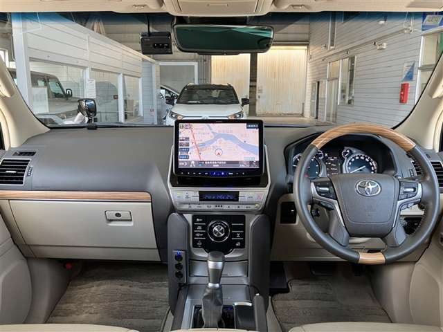 Toyota Land Cruiser Prado 8