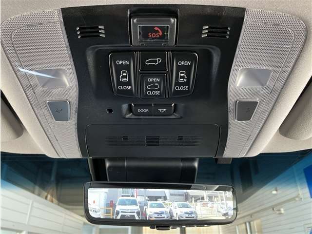 Toyota Alphard 3