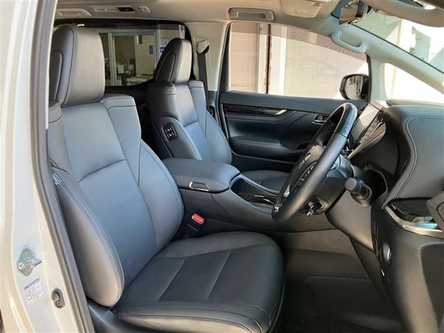 Toyota Alphard 10