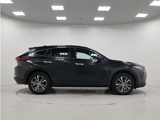 Toyota Harrier 8