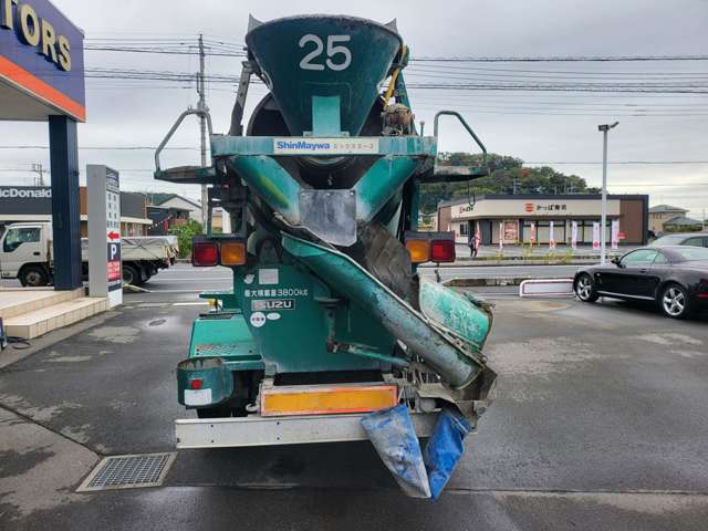 Isuzu Juston mixer 11