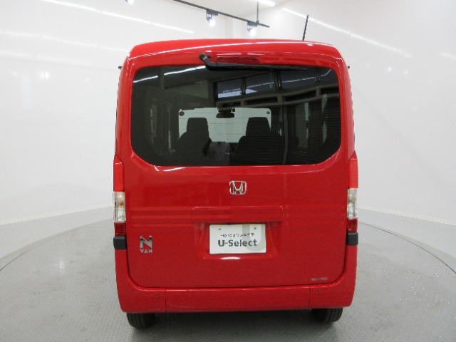 Honda N-VAN 9