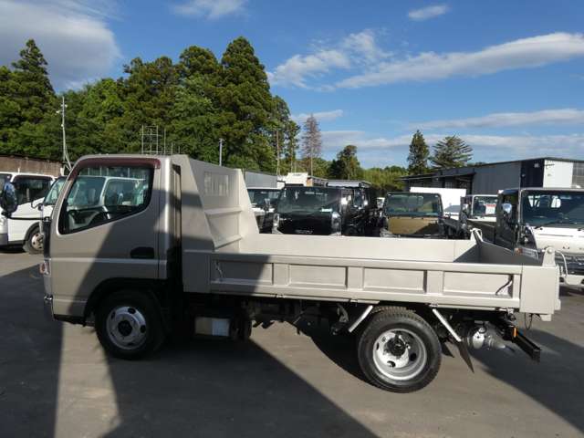 Mitsubishi Fuso Canter 6