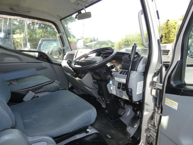 Mitsubishi Fuso Canter 11