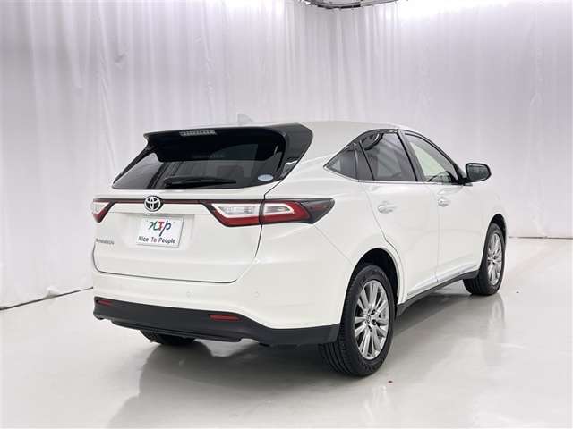 Toyota Harrier 7