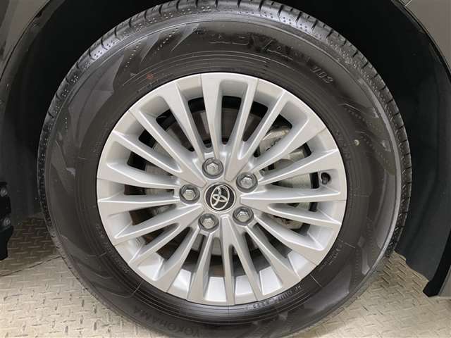 Toyota Alphard 8