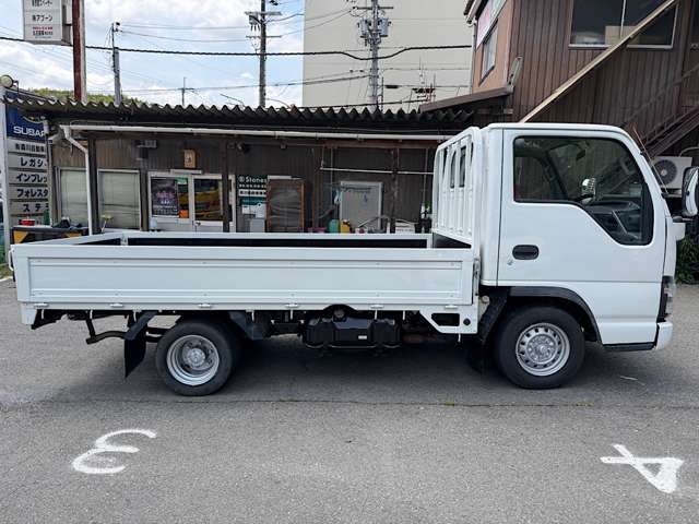 Isuzu Elf 4