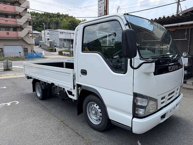 Isuzu Elf 6