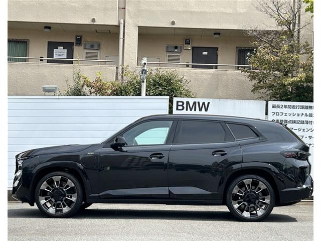 BMW XM 8