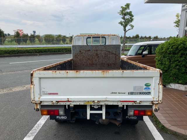 Mitsubishi Fuso Canter 4