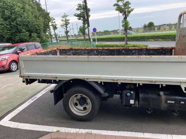 Mitsubishi Fuso Canter 6