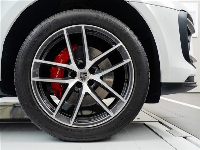 Porsche Macan 5