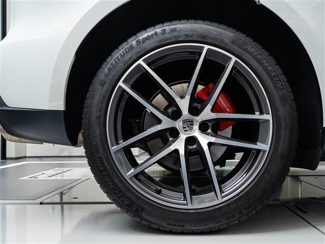Porsche Macan 6