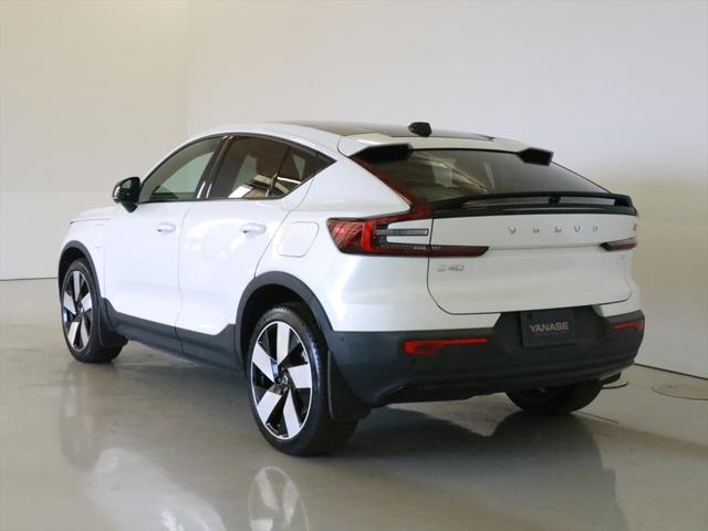 Volvo C40 4