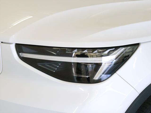 Volvo C40 8