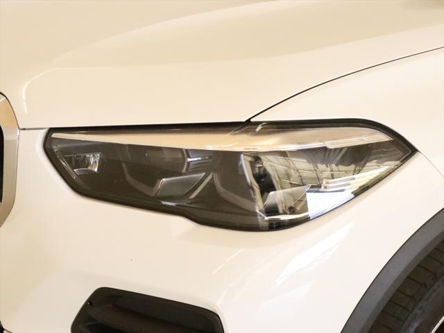 BMW X5 8