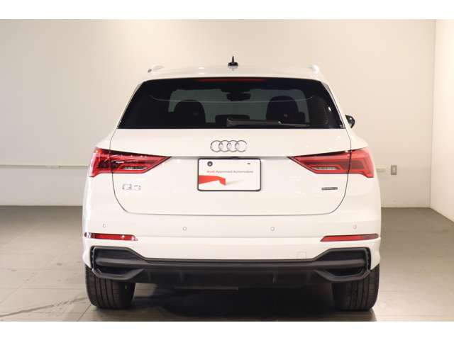 Audi Q3 7