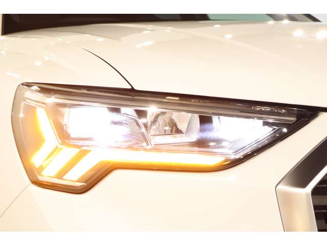 Audi Q3 9