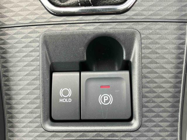 Daihatsu Rocky 6