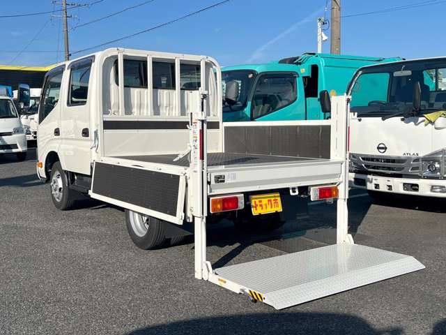 Hino Dutro 7