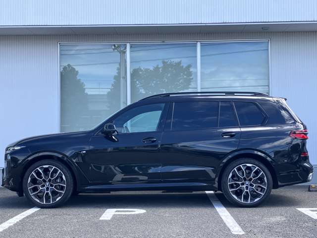BMW X7 2