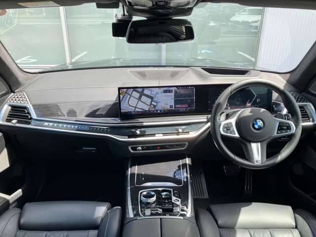 BMW X7 9