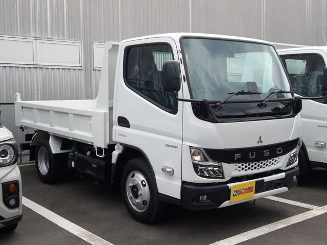 Mitsubishi Fuso Canter 7