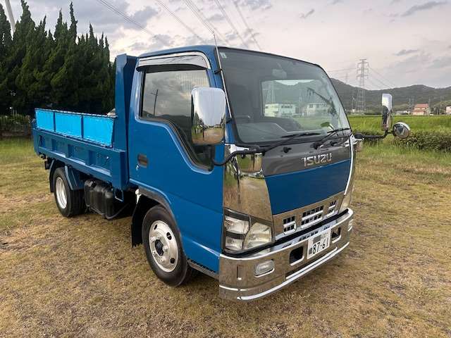 Isuzu Elf 2