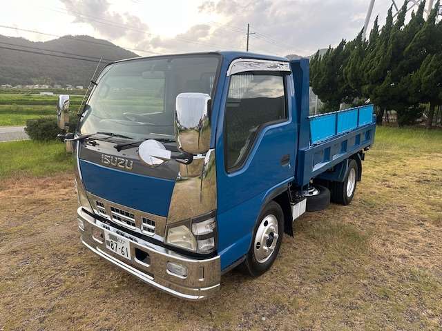 Isuzu Elf 3