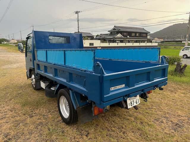Isuzu Elf 5